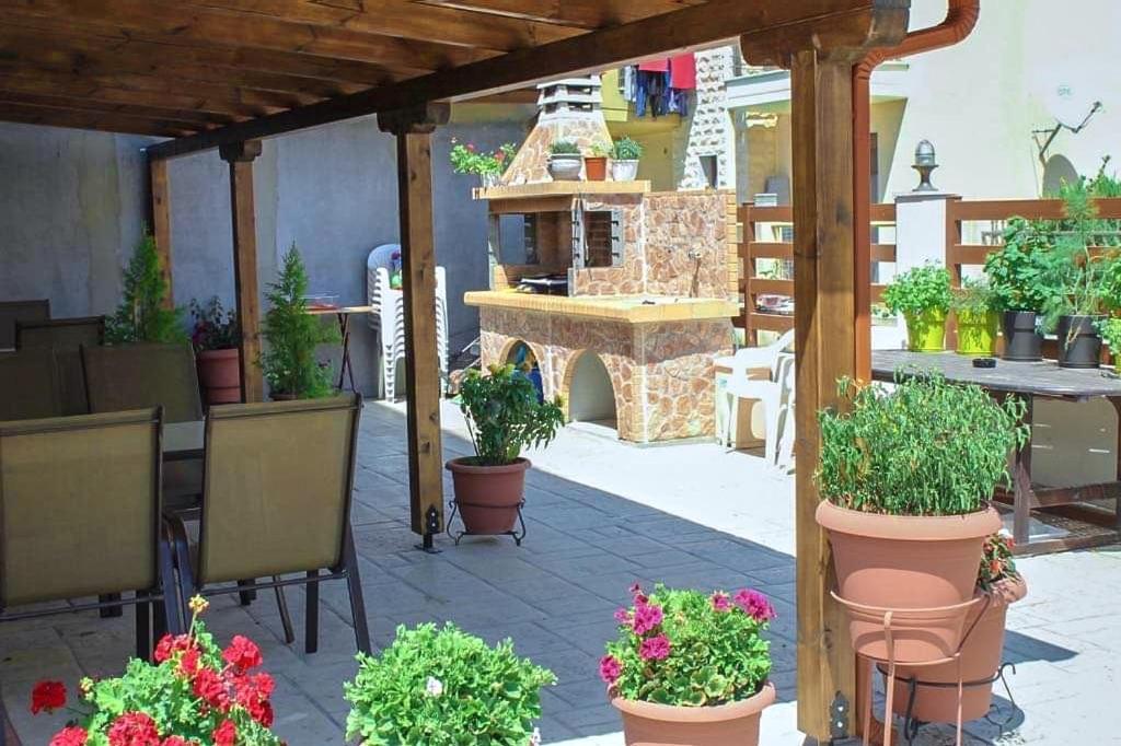 Elia Beach Modern Suites Flogita Dış mekan fotoğraf